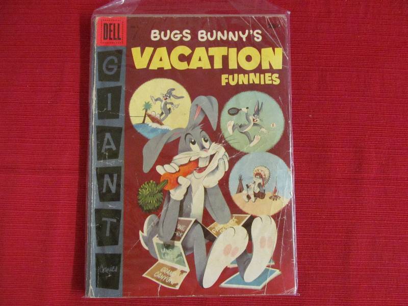 lot 121 image: Dell giant comic