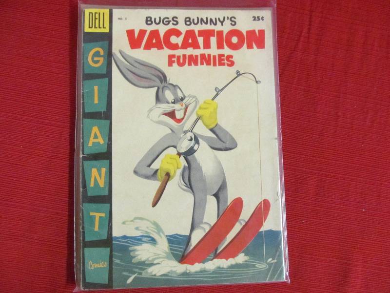 lot 124 image: Dell giant comic