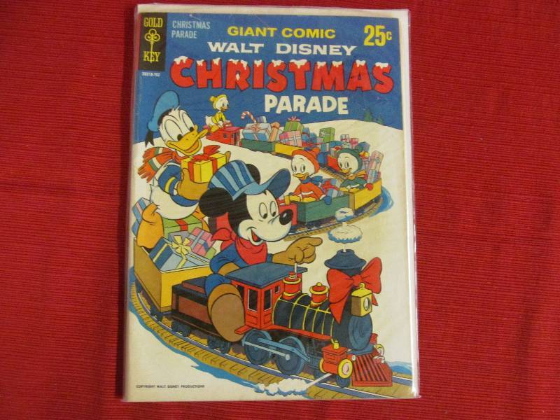 lot 128 image: Gold Key Giant Comic