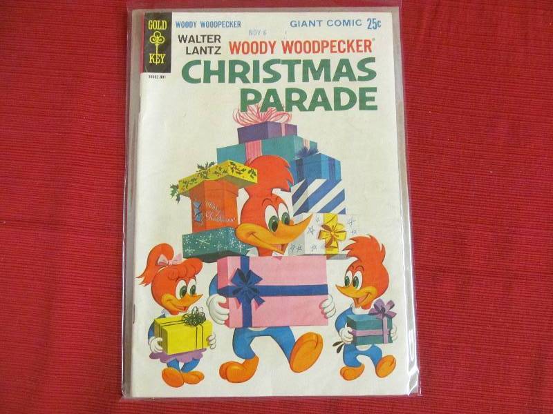 lot 129 image: Gold Key Giant Comic