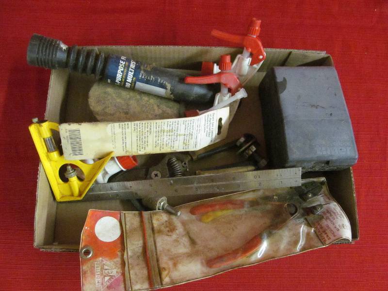lot 152 image: hardware