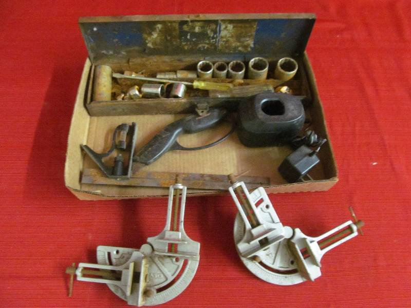 lot 157 image: hardware