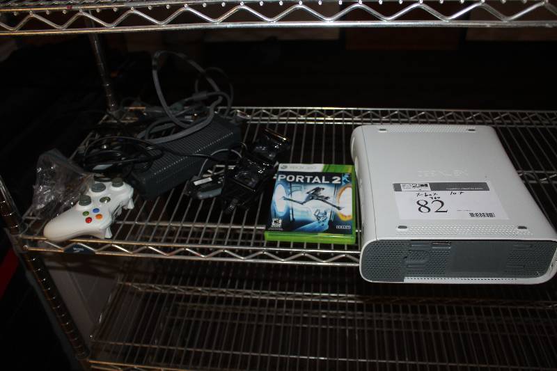Lot of Xbox 360 Video Game Equipment Including Console Controllers Game