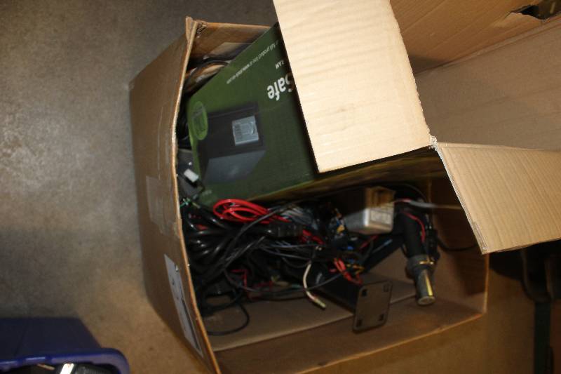 Box Lot of Mobile Lighting Equipment