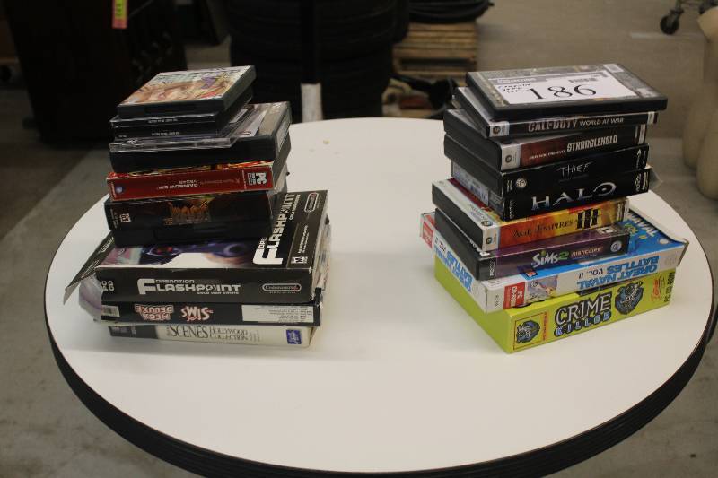 Lot of (20) Computer Games