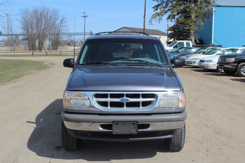 1997 Ford Explorer XLT 4x4 - Low Miles