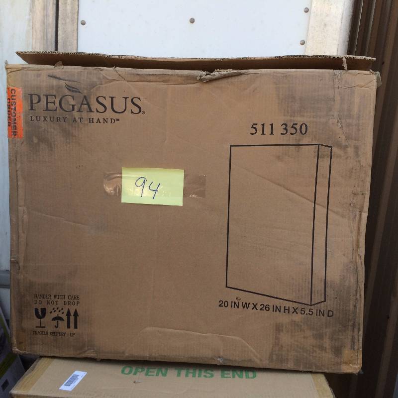 lot 94 image: Pegasus Deco 20W x 26H in. White Framed Medicine Cabinet New