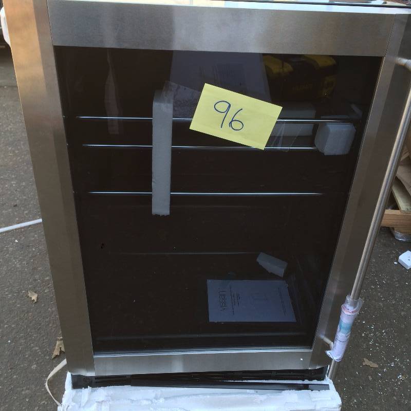 Vissani 178 Can (12 oz.) 5.8 cu. ft. Beverage Cooler Model MCBC58DST KX Real Deals Auction