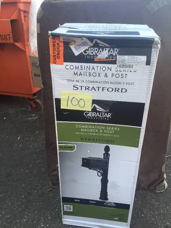 lot 100 image: Stratford Mailbox