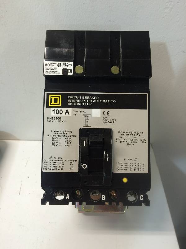 lot 12 image: 100 Amp Breaker