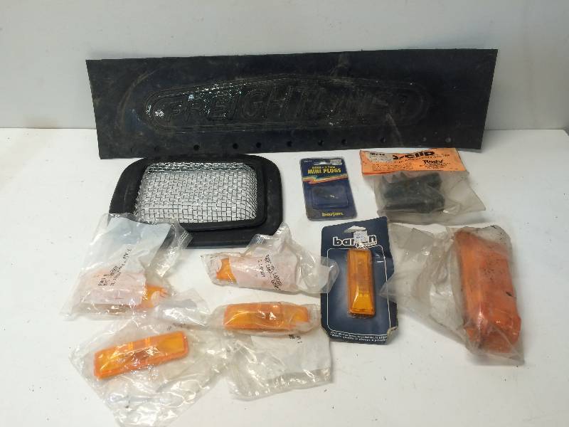 lot 15 image: Semi Parts, Lights, Cords, Etc...