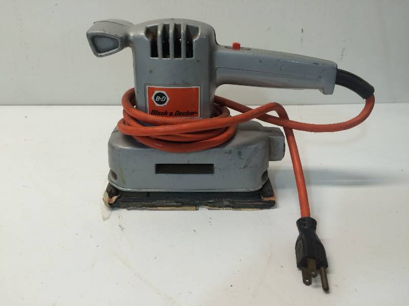 lot 23 image: Palm Sander