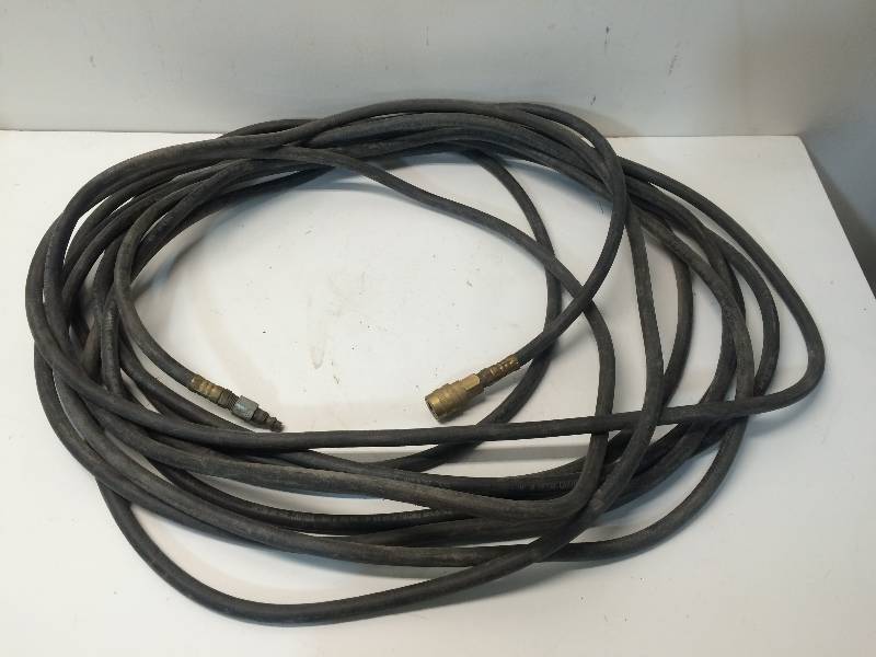lot 26 image: 50 Ft Air Hose