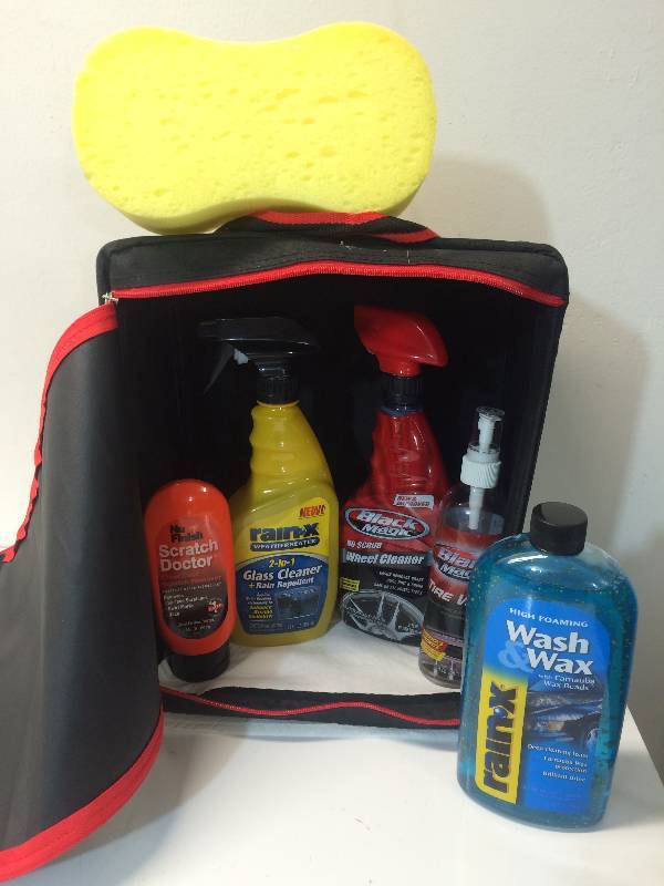 lot 29 image: Car Care Kit
