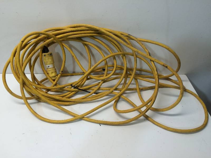 lot 31 image: Extension Cord