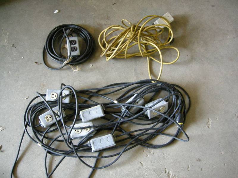 lot 27 image: Group Extension Cords with Box Ends