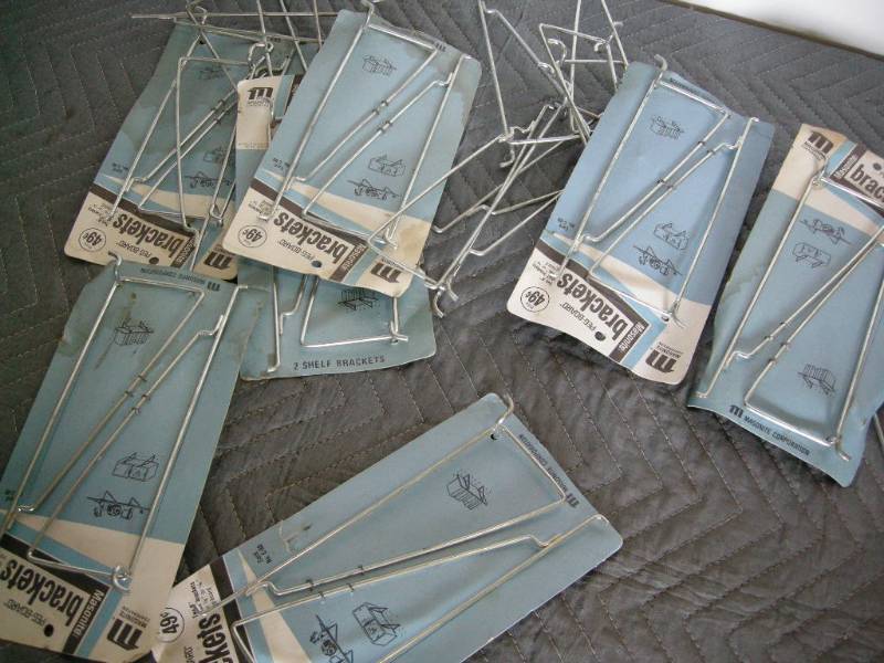 lot 45 image: Peg-Board Brackets