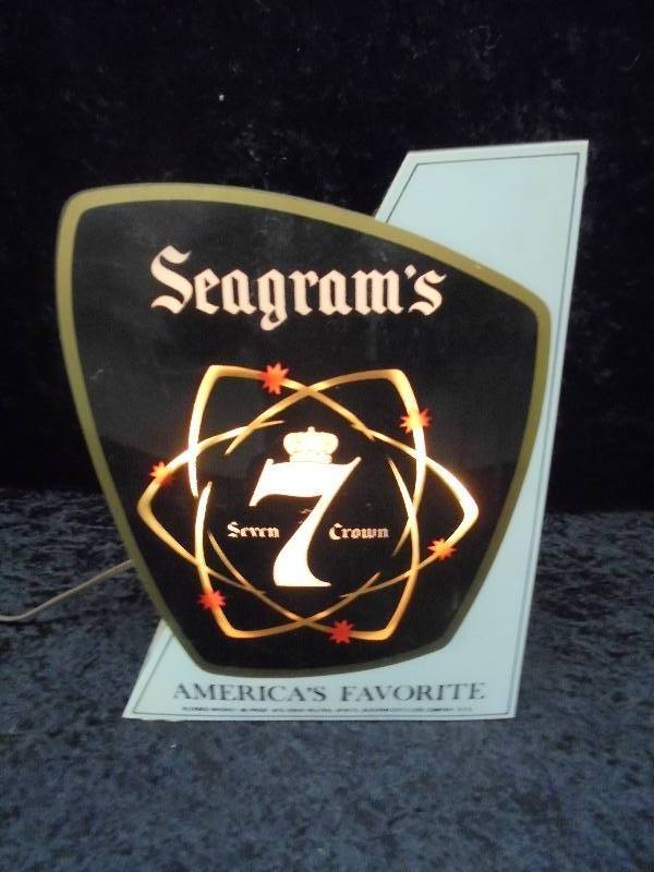 lot 14 image: Seagrams Seven Crown Animated Sign