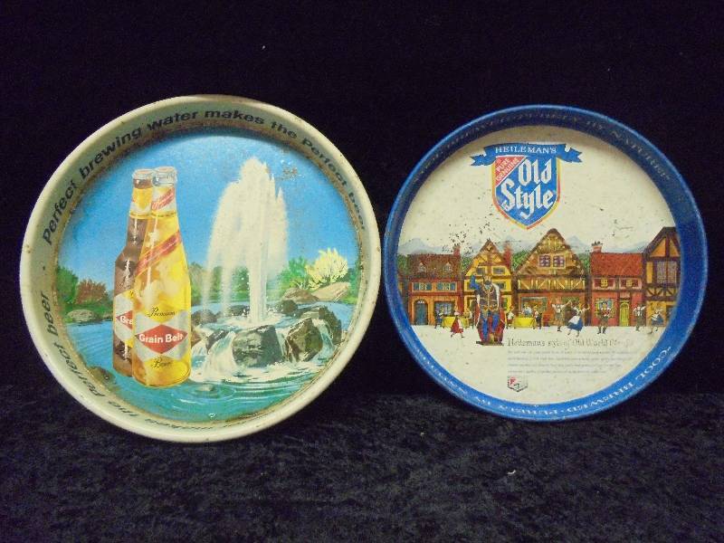 lot 18 image: Pair - Old Style & Grain Belt Metal Trays