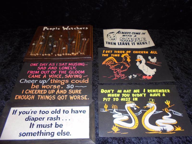 lot 50 image: Lot - Misc Wall Plaques