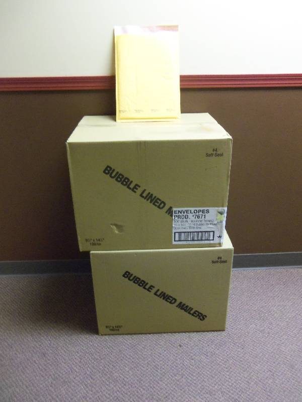 200 Padded Envelopes
