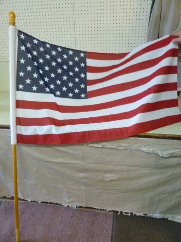 lot 15 image: U.S Flag