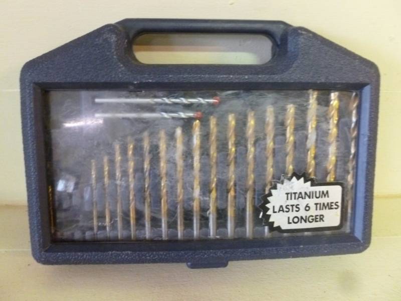 lot 32 image: Drill Bit Set