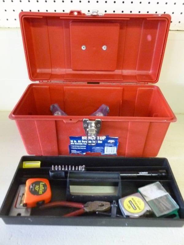 lot 33 image: Tools