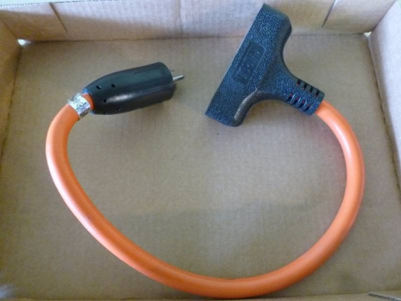 lot 39 image: Extension Cord