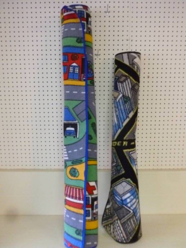 lot 55 image: Kids Rugs