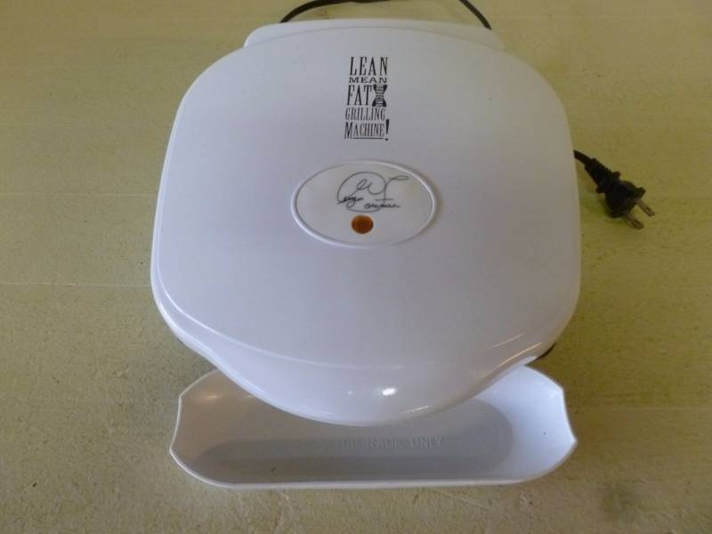 lot 63 image: George Foreman Grill