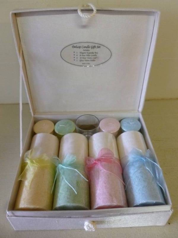 lot 95 image: Candle Set