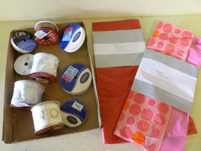 lot 97 image: Gift Ribbon