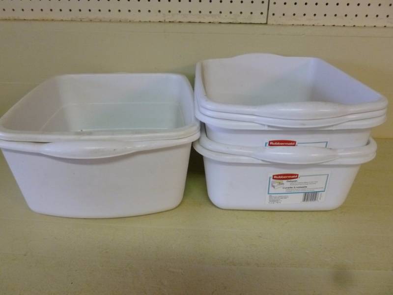 lot 127 image: Wash Tubs