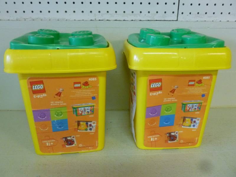 lot 229 image: Legos