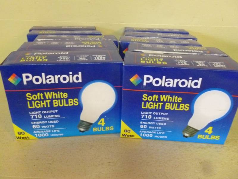 lot 251 image: New Light Bulbs