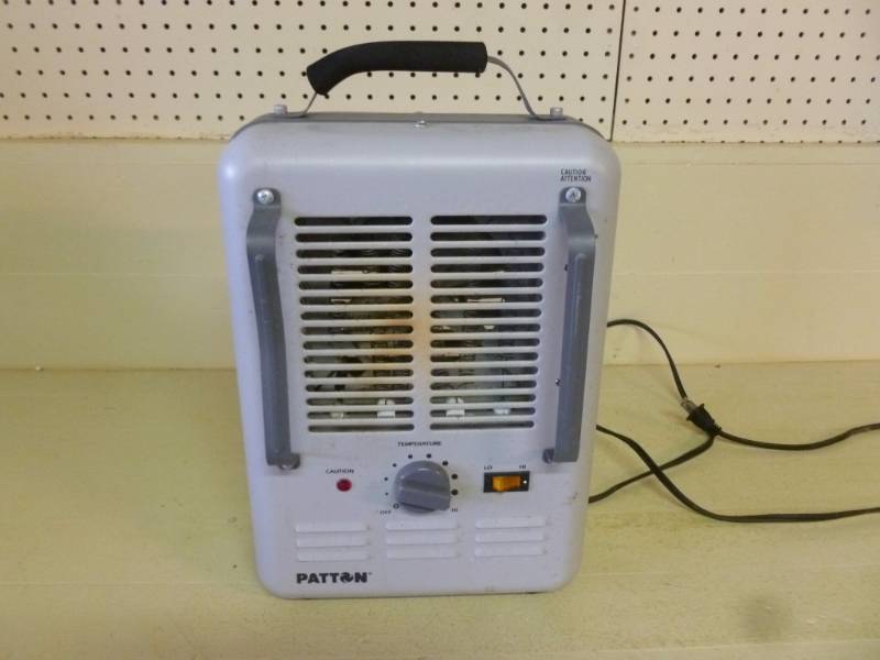lot 256 image: Heater