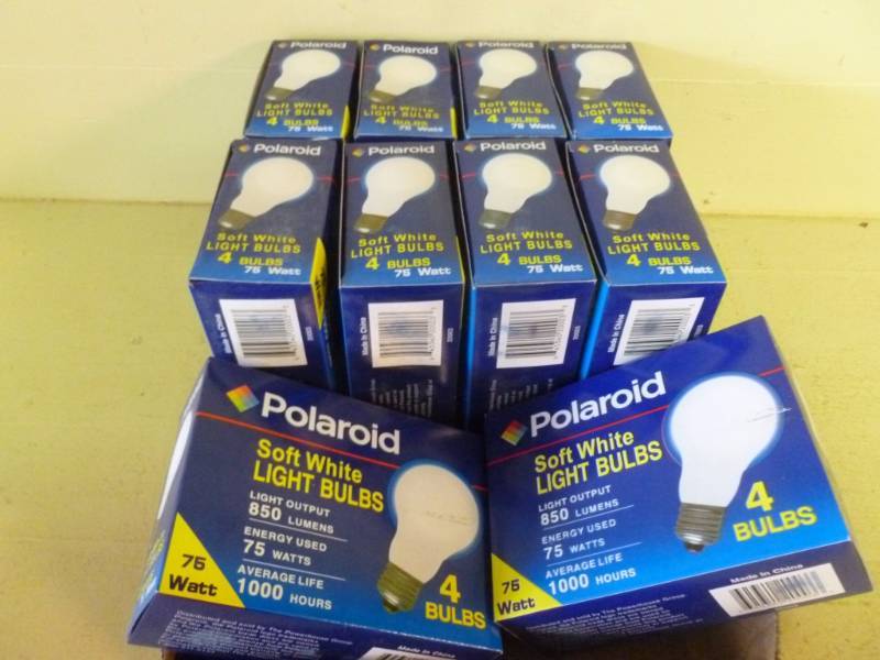lot 266 image: New Light Bulbs