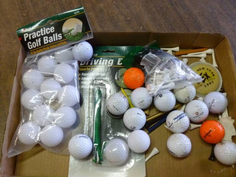 lot 297 image: Golf Items