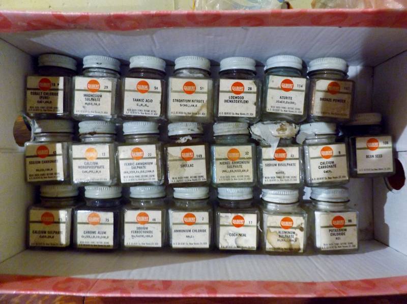 Vintage Chemistry Set