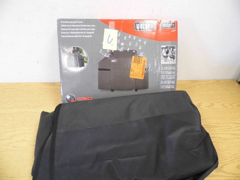 Store Return - Weber Grill Cover