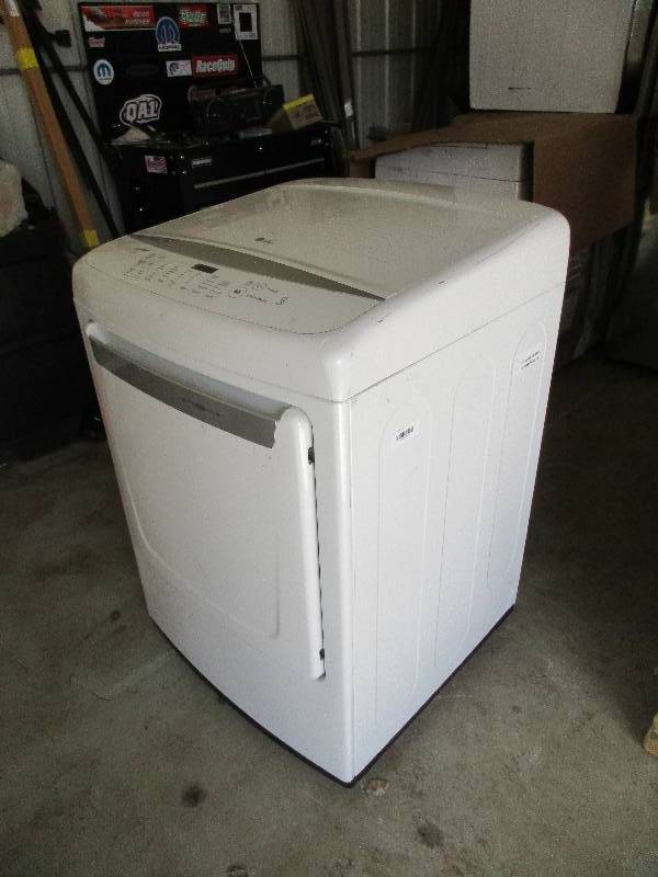 LG Dryer DLE1501W