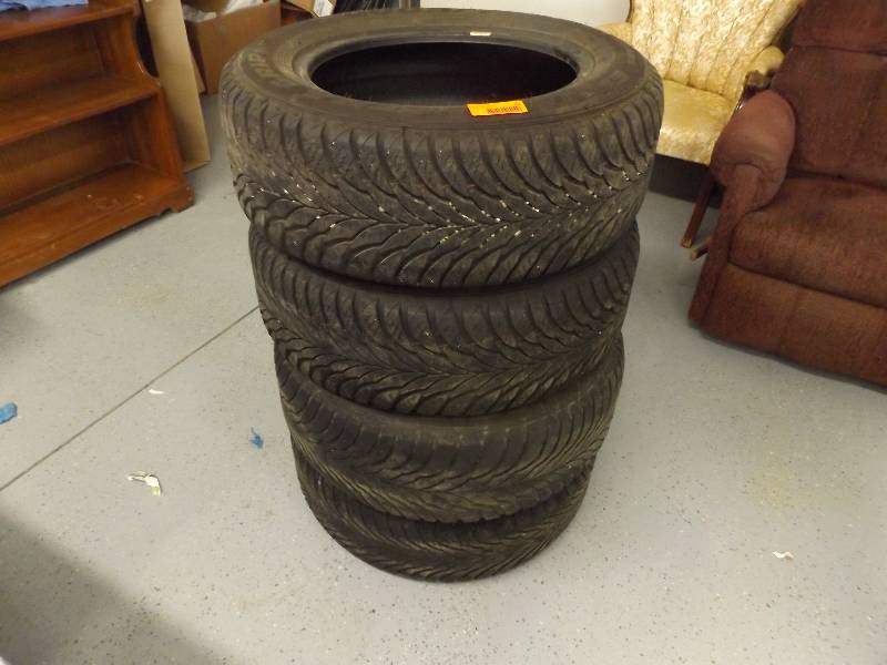 Set of 4 Tires