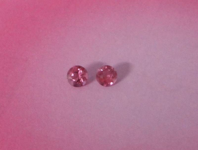 Round Pink TOURMALINE