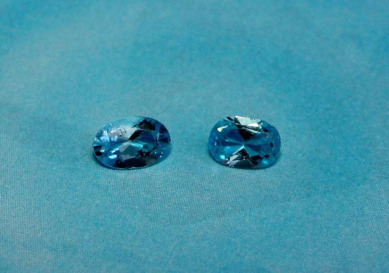 Oval Pair BLUE TOPAZ