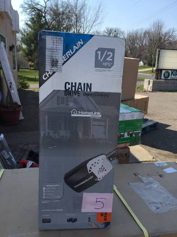 lot 5 image: Chamberlain 12 HP Chain Drive Garage Door Opener Model # PD220 New
