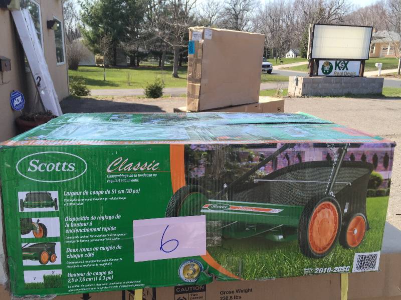 lot 6 image: SCOTTS 20 in. Reel Mower Model # 2010-20SG NEW