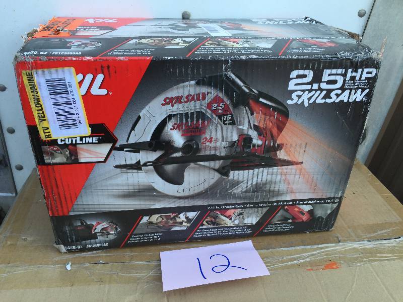 lot 12 image: SKILSAW 15 Amp 7-14 in. Circular Saw with Laser NEW
