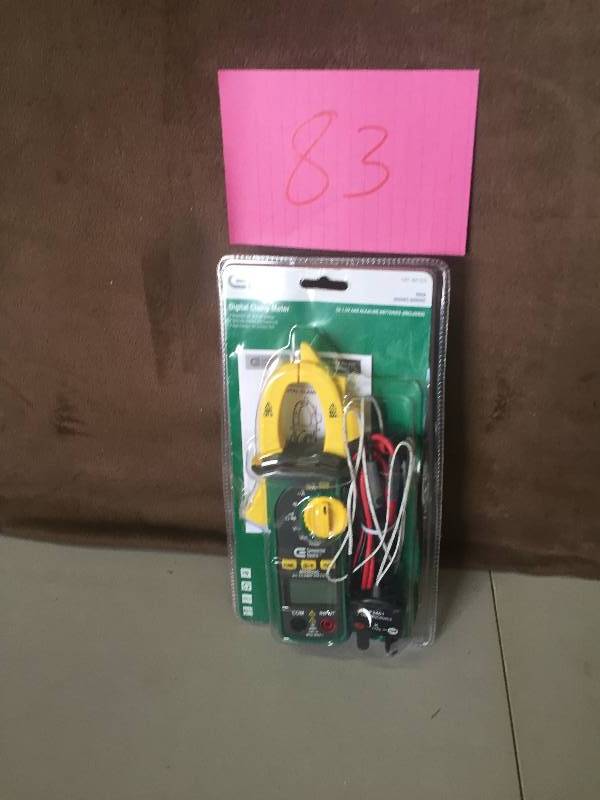 lot 83 image: Commercial Electric LCD Digital Clamp Meter