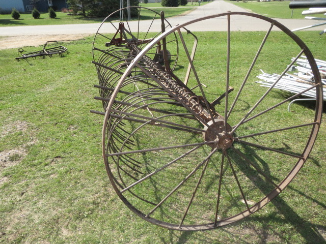 9 Hay Dump Rack